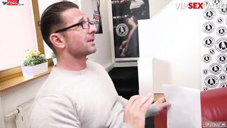 VIP SEX VAULT Goddess Lucy Shine Tries Bae Anal On