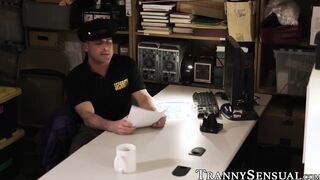 Muscular security guard bangs beautiful tranny babe