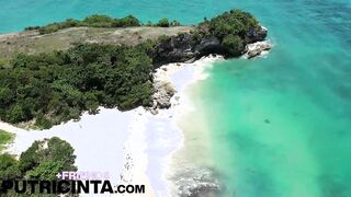 Putri Cinta nakedly strolled along the sandy beach