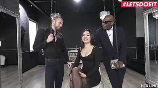 HERLIMIT - Squirting Anal Bimbo Martina Smeraldi Double Penetrated by two Gigantic Cocks