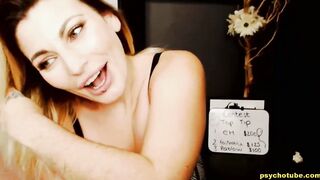 Gorgeous Blonde Pretty Figure Sexuality Live