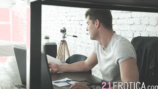 Horny dude loves sucking toes while banging hot chick Ivana!