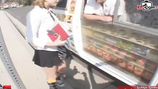 Petite 18yo blonde college cunt with mouth pick up for car sex