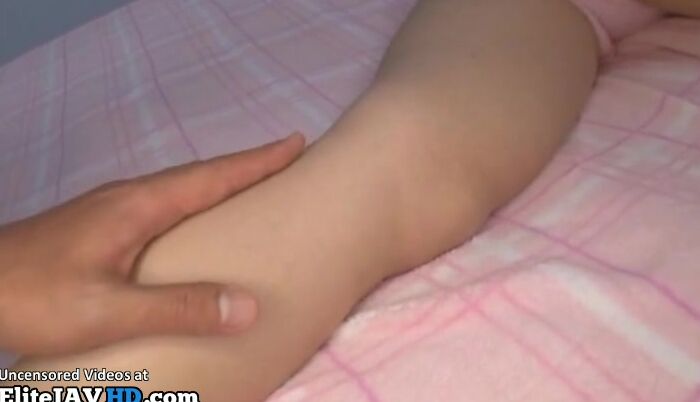 Japanese lovely girlfriend cant refuse good sex