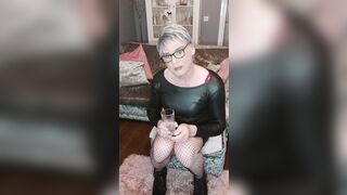 crossdressing juniper beri