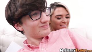Exotic stepsis Rharri Rhound dicked in old vs young foursome