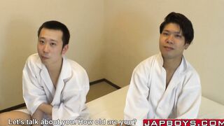 Asian guy has some anal lovemaking with tight twink ass
