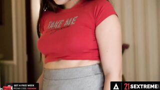 21 SEXTREME - Beauty 19 Yo Diana Rius Is Experiencing Goddess