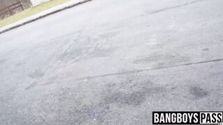 This dude didnt really want to fuck but he needed the cash
