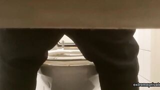 spying on my stepmom wiping her pussy