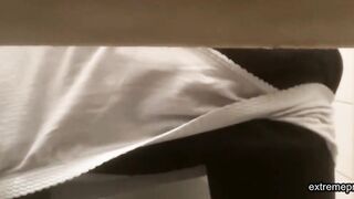 spying on my stepmom wiping her pussy