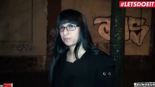 BUMSBUS - Dark Haired cunt with mouth Agrees To Gotten Fucked By Stranger Into The Backseat - LETSDOEIT