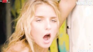 MAMACITAZ - Slender Women Sofi Goldfinger Is Super Sexy Vulgar For The Giant Dick Inside Public