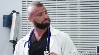 Hospital raw threesome pounding with a fingered patient