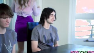 Alexis and Kenzie wants Elias and Spikey's cums