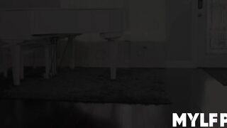 Glamorous mommy slobbers on big cock before hard pounding