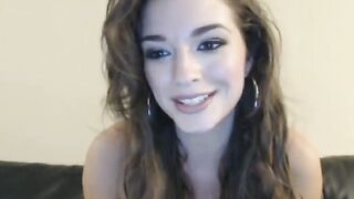 Hot Chick sucks and fucks a dildo