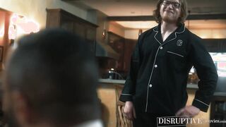 Cheating husband Dillon Diaz cumsprays creeper housesitter Kyle Connors