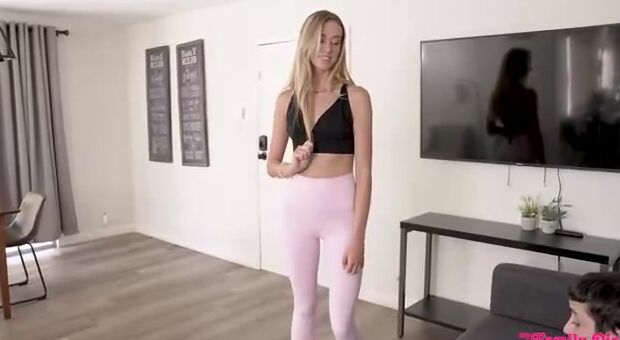 My Stepsister Talks To My Dick - S22:E5