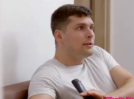 Not So Virgin Step Sister - S15:E4