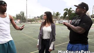 Mia Khalifa gets double penetration from two huge cocks