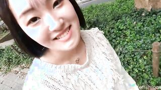 Amateur star Hana Kawamura comes to masturbate for us today