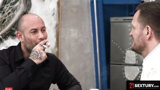21Sextury Blonde Colombiana Veronica Leal and Anna De Ville Share double penetration Delight during Rough Sex Party