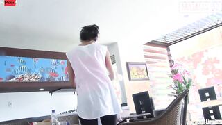 OPERACIONLIMPIEZA - hot Maid Sofia Candela Offers Sexual Services As Well - MAMACITAZ