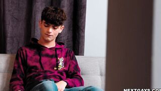 Kyle Wyncrest and Zayne Bright fuck each others ass