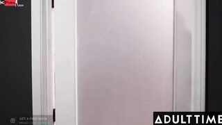 Devoted School Women Lets Her Teacher Cumshot Her