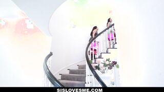 Stepsis Inside The Kinky Room