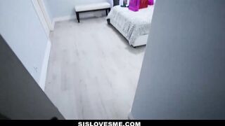 Stepsis Inside The Kinky Room