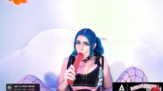 hot 18 Year Old Has Her Snatch Wrecked point of view