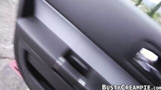 Bootylicious MILF bounces on massive dick in the backseat