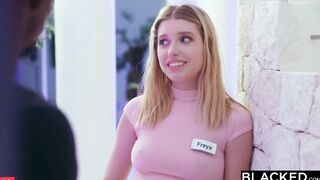 BLACKED huge african penis-liking Huge Boobed Blonde seduces handsome stranger