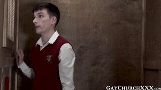 Young Catholic fucked raw after blowing in confession booth