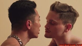 Jkab Ethan Dale coaxes extra Jay Tee into fucking him