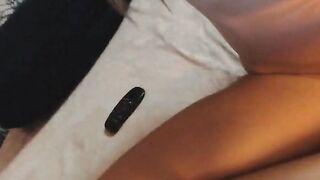 Lovely Chick dildoes her wet pussy