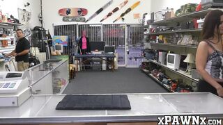 Latina MILF penetrated after sucking pawnbrokers fat cock