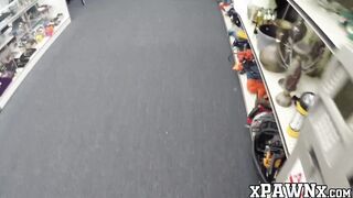 Broker gives cutie cash for servicing his rock solid cock