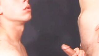 Good looking homo swallows amateur boyfriends cock