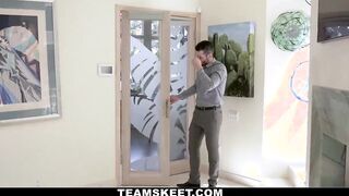 Magical Hippie Spinner Helps Friends Father With The Cum Down