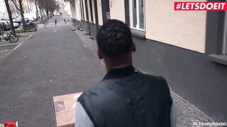 Turned On Hostel - Ginebra Bellucci Gigantic Booty Petite Spanish barely legal Yo Fucks With Gigantic long african penis Pizza Delivery Man