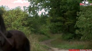 Blonde outside double penetrated during the anal 3some rolep