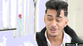 Sorority trans Jade Venus barebacks guy