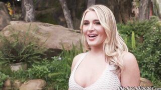 Cheating girlfriend stare at her neighbor massive BBC