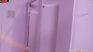 two Titties, one Hole Film With Johnny Castle, Noelle Easton - Brazzers Official