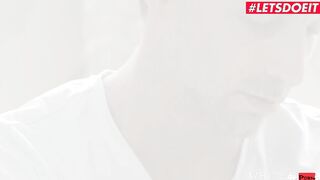 WhiteBoxxx - Tiffany Tatum Has Unexpected Sex With Inside-Home Rubs Therapist