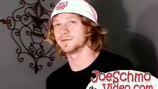 Straight Nimrod undresses and shows off his dick for a suck