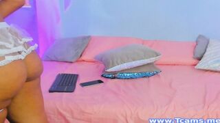Shemale Pleasing Her Ass With A Vibrator